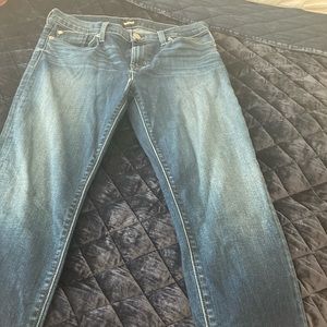 Light wash jeans. Brand new wuth tags! Reverie Denim / Nico style